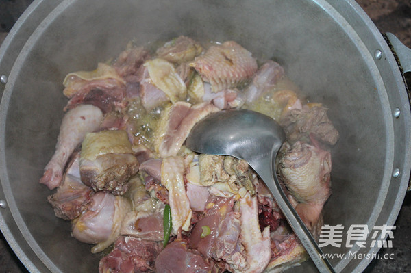 Home Stewed Rooster recipe