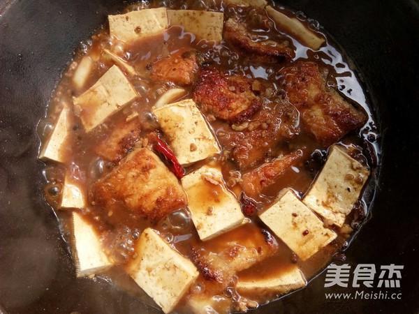 Braised Herring with Tofu recipe