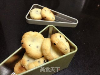 Sesame Yam Biscuits recipe