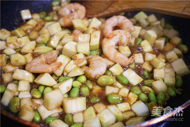 Fried Prawns with Horn Melon recipe