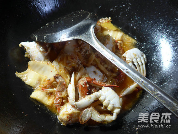Fried Crab with Kimchi recipe