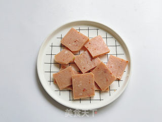 Stir-fried Lily with Celery Ham recipe