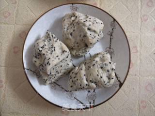 Fried Hemp Leaves (noodle Snacks) recipe