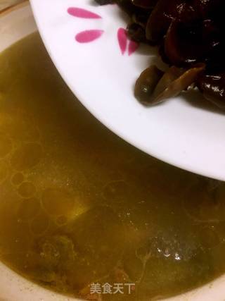 [chongqing] Ginseng and Fungus Chicken Soup recipe