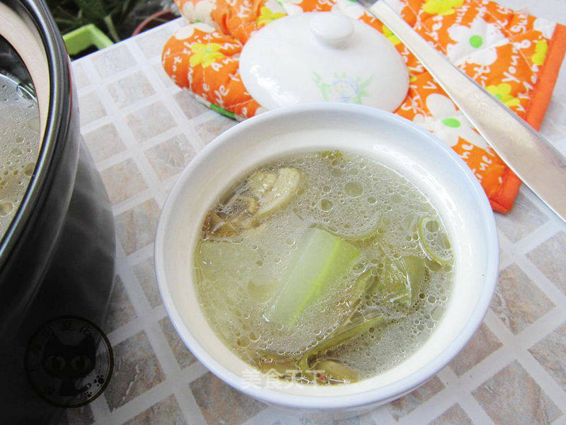 Winter Melon Pork Ribs Seaweed Soup recipe