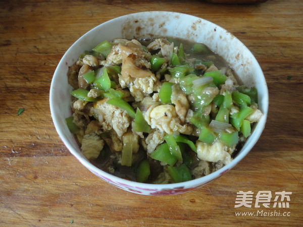 Hot Pepper and Egg Sauce Noodles recipe