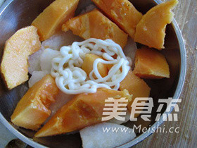 Sweet Red Bean and Papaya Salad recipe