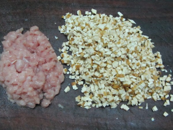 Thousand Sheets of Dried Radish and Minced Pork recipe