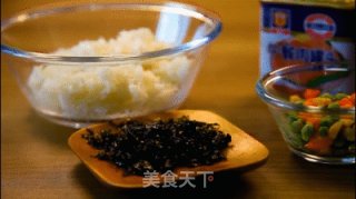 Youjia Fresh Kitchen: Luncheon Meat Rice Ball recipe