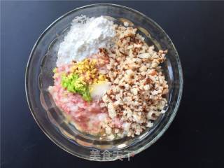 Grilled Winter Melon with Mushroom Meatballs recipe