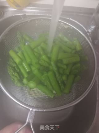 Fried Asparagus with Egg recipe