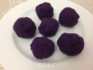 Caterpillar Purple Sweet Potato Bread recipe