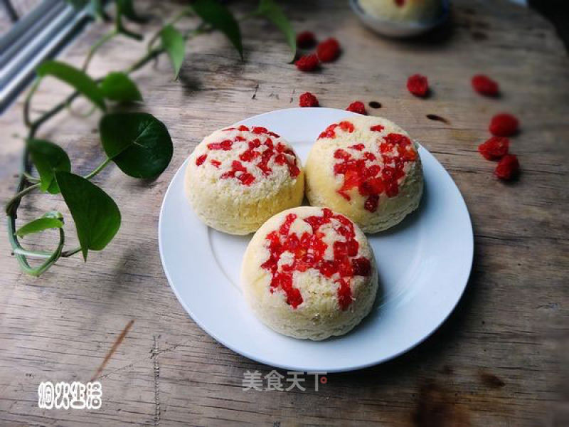 Buns that Don’t Need to be Kneaded-saintly Fruit Buns recipe