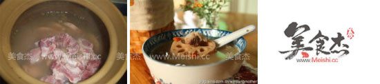 Lotus Root Pork Ribs Soup recipe