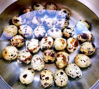 Tiger Skin Fermented Bean Curd Quail Eggs recipe