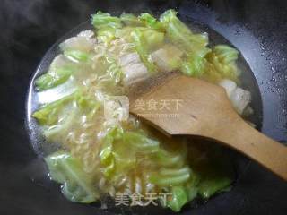 Rippled Noodles with Salt-fried Pork and Cabbage recipe