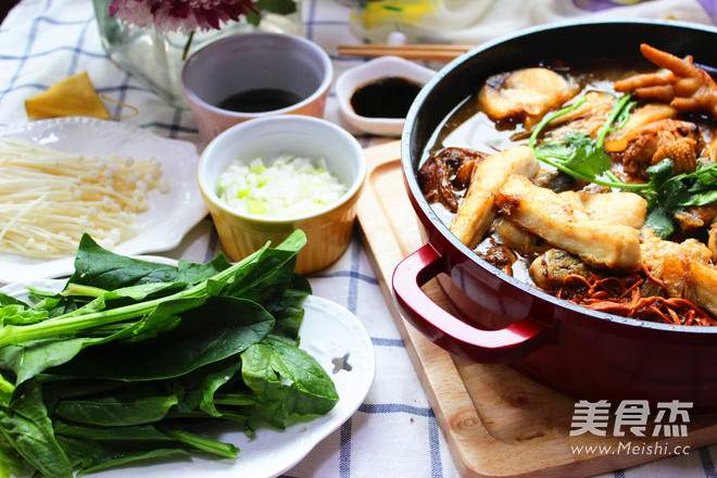 Chicken and Fish Hot Pot recipe