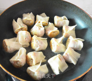 Pan Fried Wanton recipe