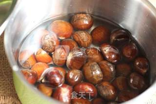 Chestnut Soup for Invigorating The Spleen and Kidney recipe