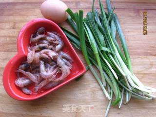 Shrimp, Leek and Egg Soup recipe