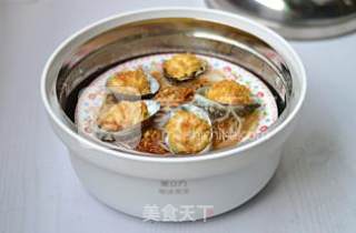 Steamed Abalone with Garlic Vermicelli recipe