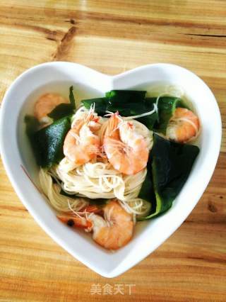 Wakame Shrimp Noodle recipe