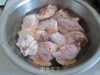 Chicken Head with Spicy Sauce recipe