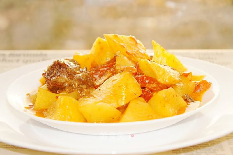 Stewed Potatoes with Oxtail Bones recipe