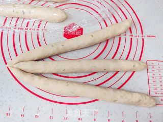 Savoury and Delicious ~【scallion Pork Loaf Braid Bread】 recipe