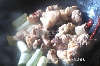 Stewed Chicken Drumsticks with Mushrooms recipe