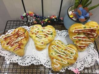 # Fourth Baking Contest and is Love to Eat Festival#love Bread recipe