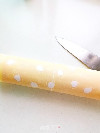 Red Velvet Phoenix Cake Roll recipe