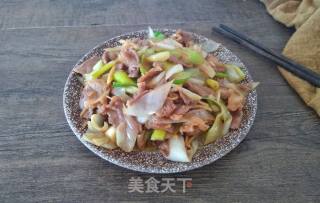 Stir-fried Lamb with Scallions recipe