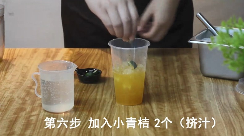 Sparkling Water｜honey Soda recipe