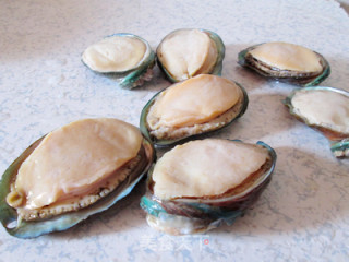 Steamed Abalone with Garlic Vermicelli recipe