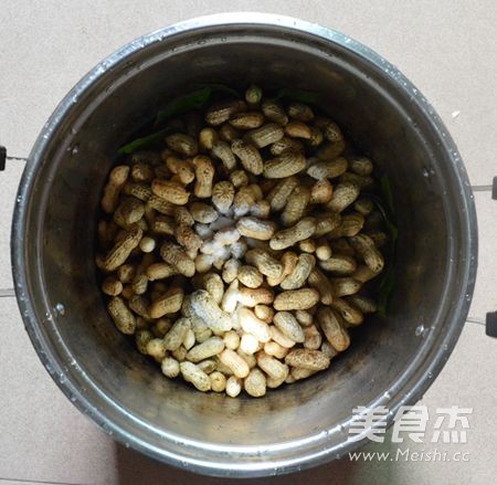 Guangdong Ganxiang Peanuts recipe