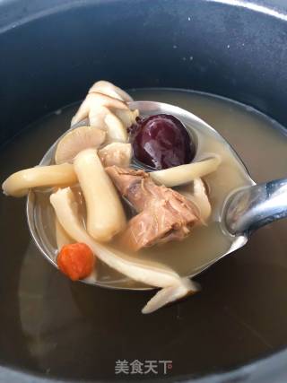 Matsutake Chicken Soup recipe