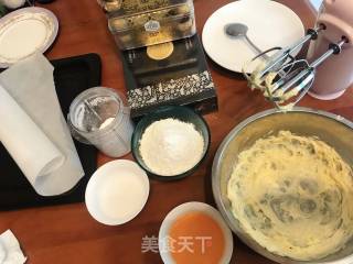 Garland Butter Cookies recipe