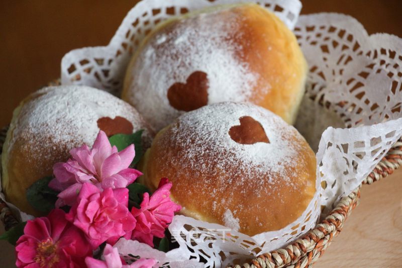 #四session Baking Contest and is Love Eat Festival#heart-shaped Meal Buns recipe