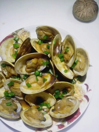 Wine Steamed Clams