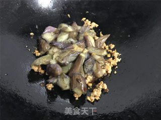 Eggplant with Minced Meat recipe
