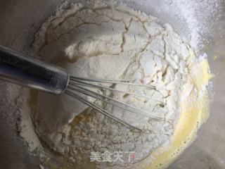 #四session Baking Contest and is Love to Eat Festival# Chimney Chiffon Yogurt Strawberry Cake recipe