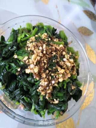 Garlic with Spinach recipe