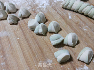 Cabbage Pork Dumplings recipe