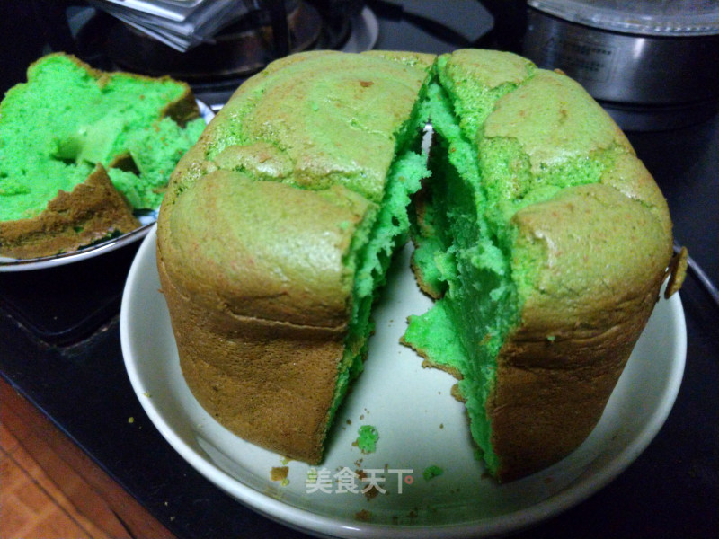 Pandan Sponge Cake