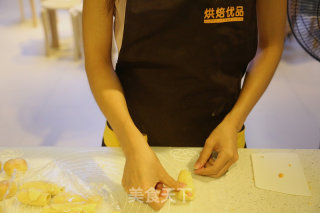 Different Golden Moon Cakes recipe