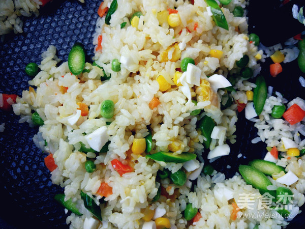 Salted Egg Asparagus Fried Rice recipe