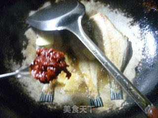 Sour and Spicy Rubber Fish recipe