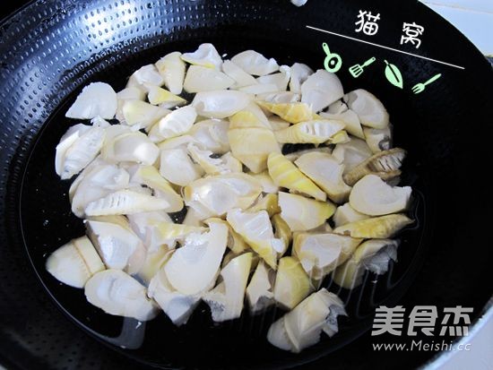 Braised Bamboo Shoots in Oil recipe