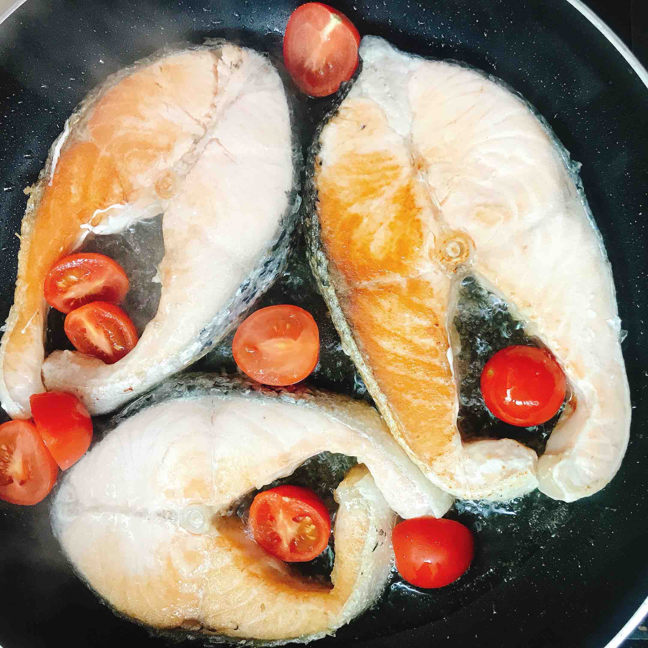 Pan-fried Salmon Steak recipe